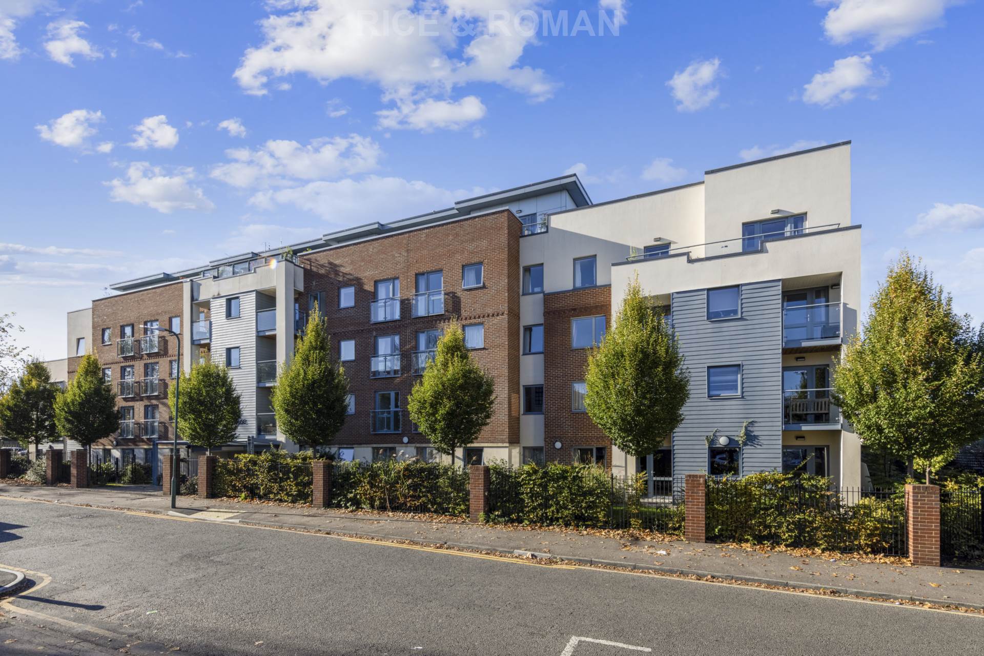 2 bed Reteirment property for rent in Wallington. From Rice & Roman 2 bed Reteirment property for rent in Wallington. From Rice & Roman