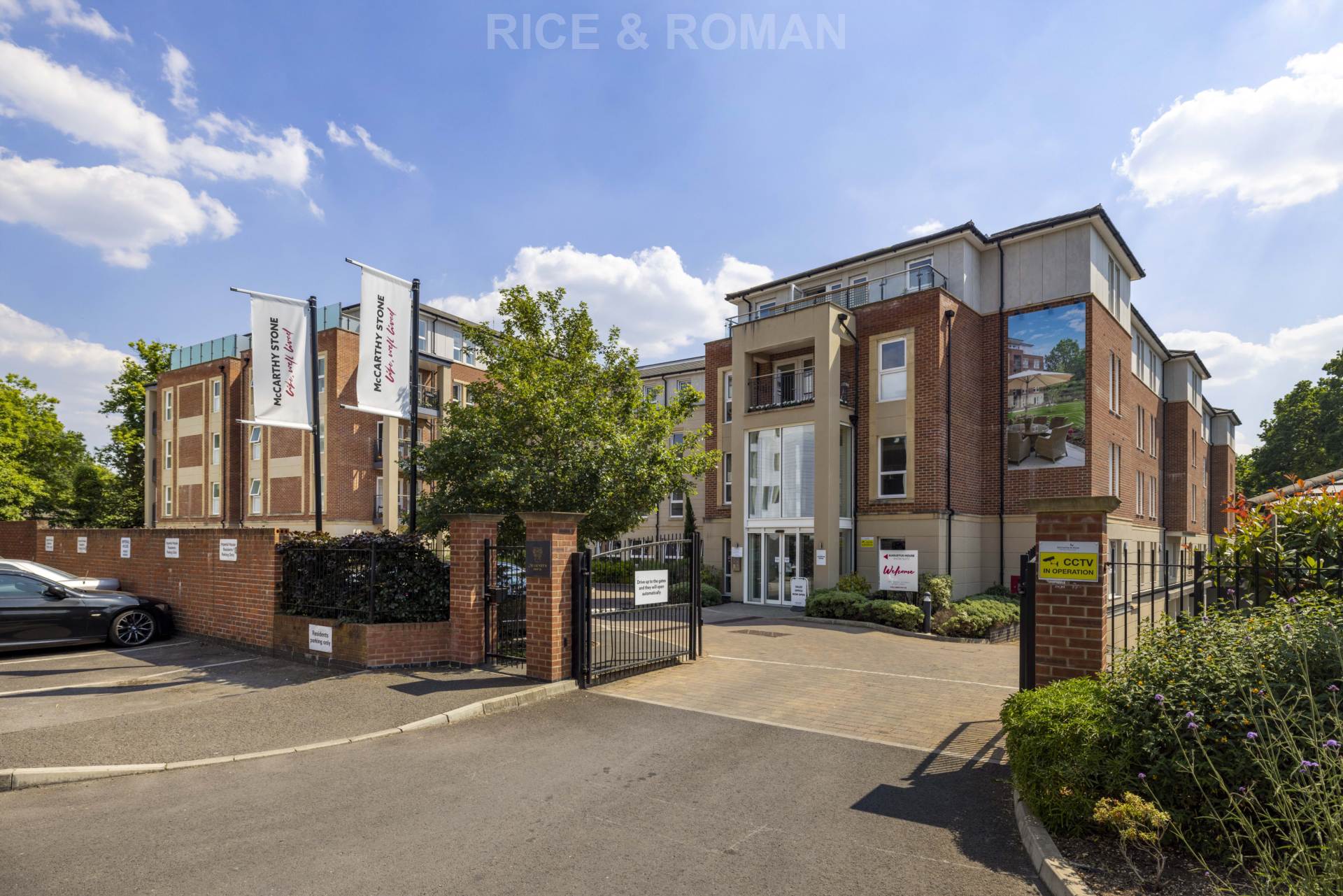 2 bed Reteirment property for rent in Virginia Water. From Rice & Roman