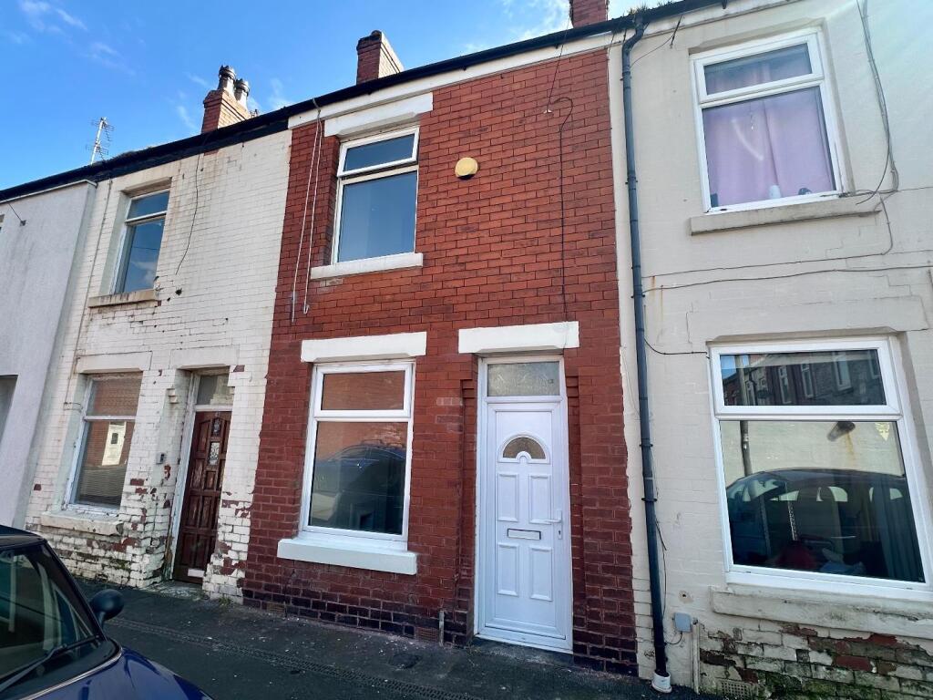 2 bed Mid Terraced House for rent in Blackpool. From Hunters - Blackpool