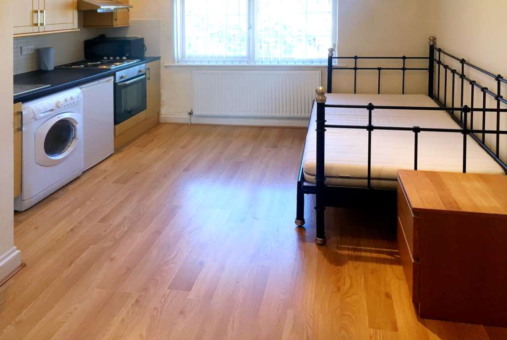 0 bed Studio for rent in London. From Ashley Samuel - London - West