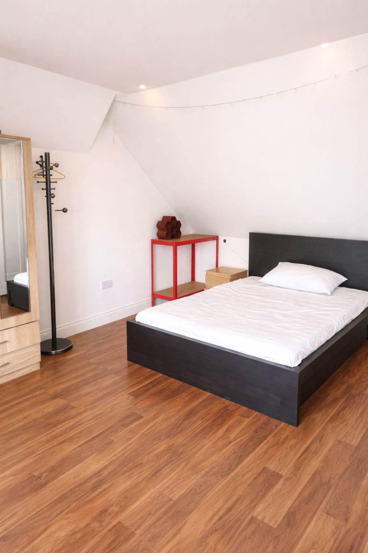0 bed Studio for rent in London. From Ashley Samuel - London - West