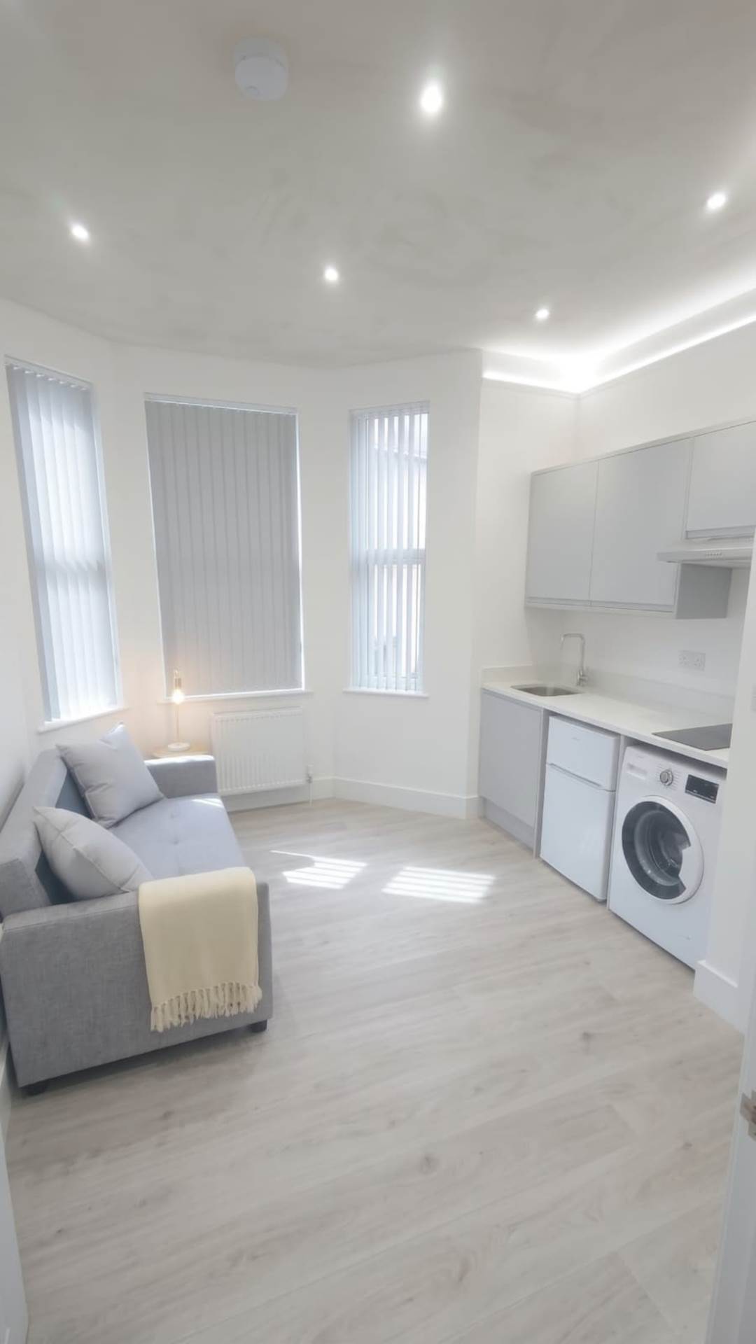 1 bed Studio for rent in London. From Ashley Samuel - London - West