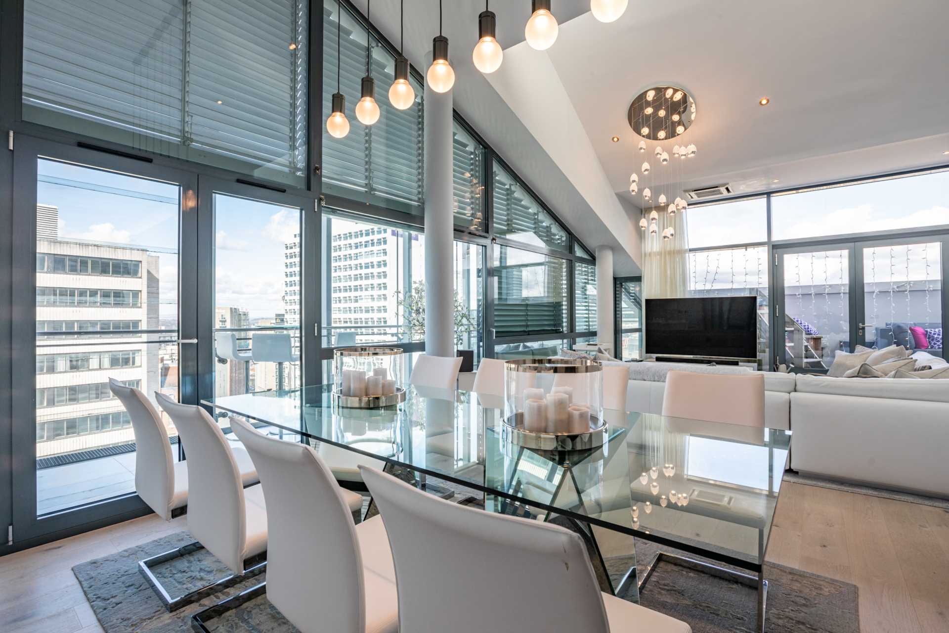 3 bed Apartment for rent in Manchester. From City Centre Chic