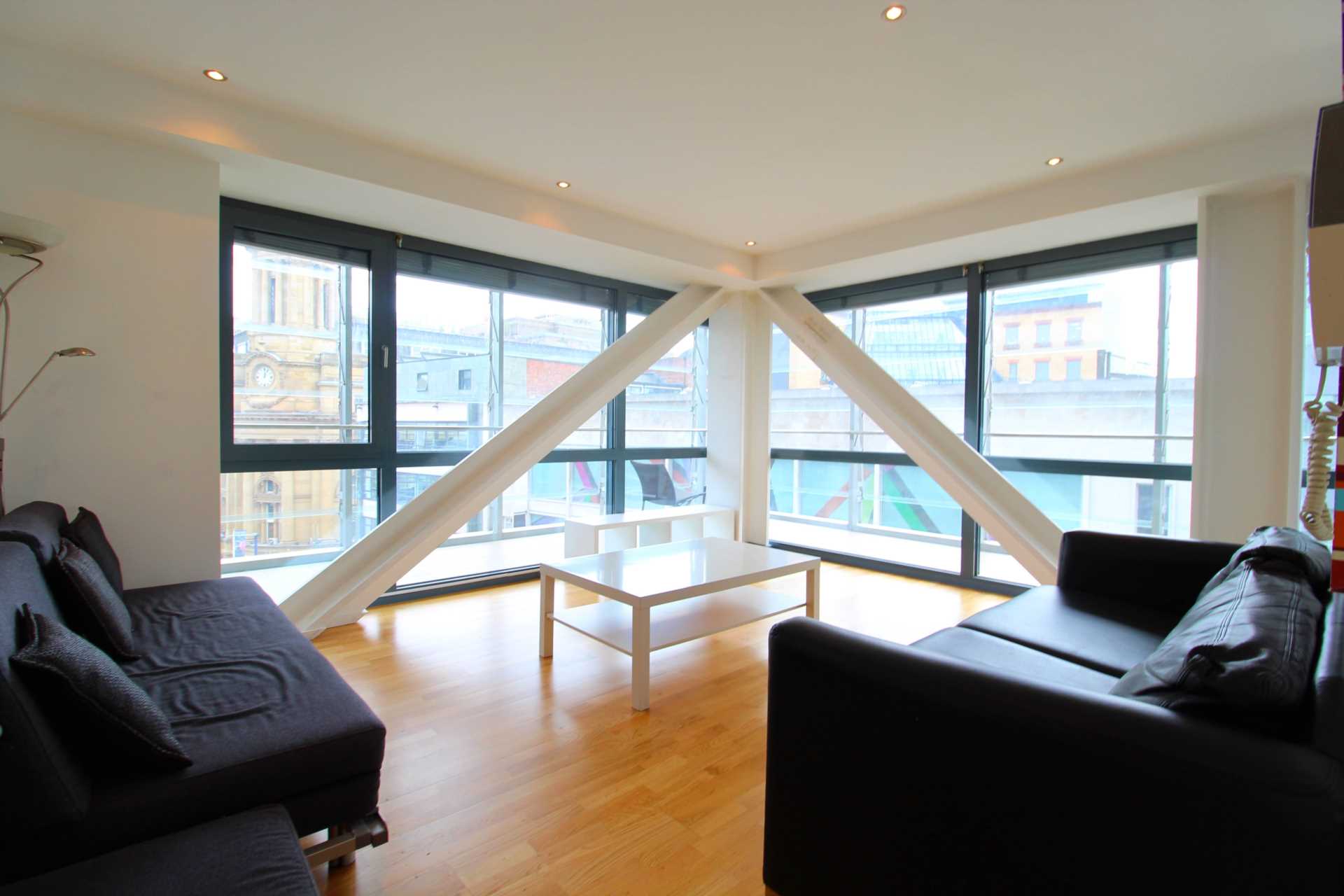2 bed Apartment for rent in Manchester. From City Centre Chic