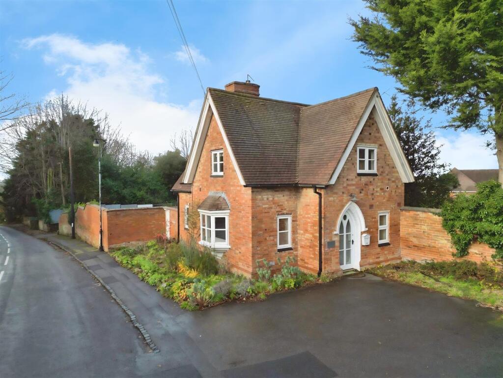 3 bed Cottage for rent in Offchurch. From Hawkesford - Leamington Spa 3 bed Cottage for rent in Offchurch. From Hawkesford - Leamington Spa