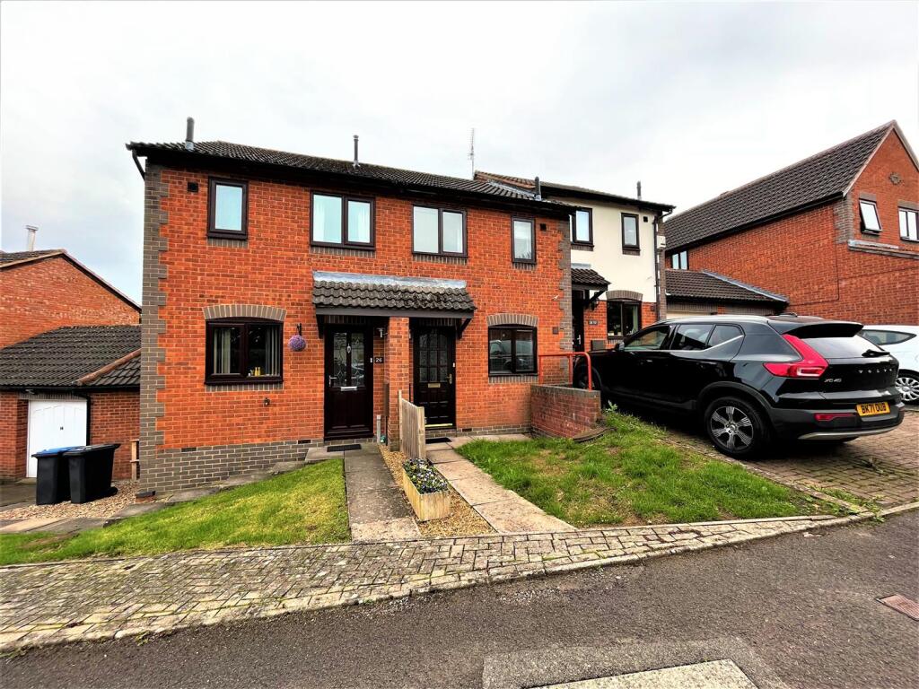 2 bed Mid Terraced House for rent in Napton on the Hill. From Hawkesford - Leamington Spa