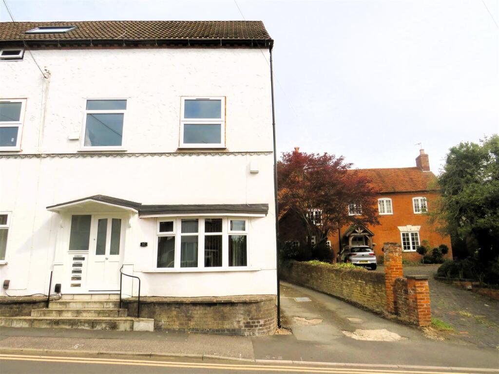 2 bed Not Specified for rent in Cubbington. From Hawkesford - Leamington Spa