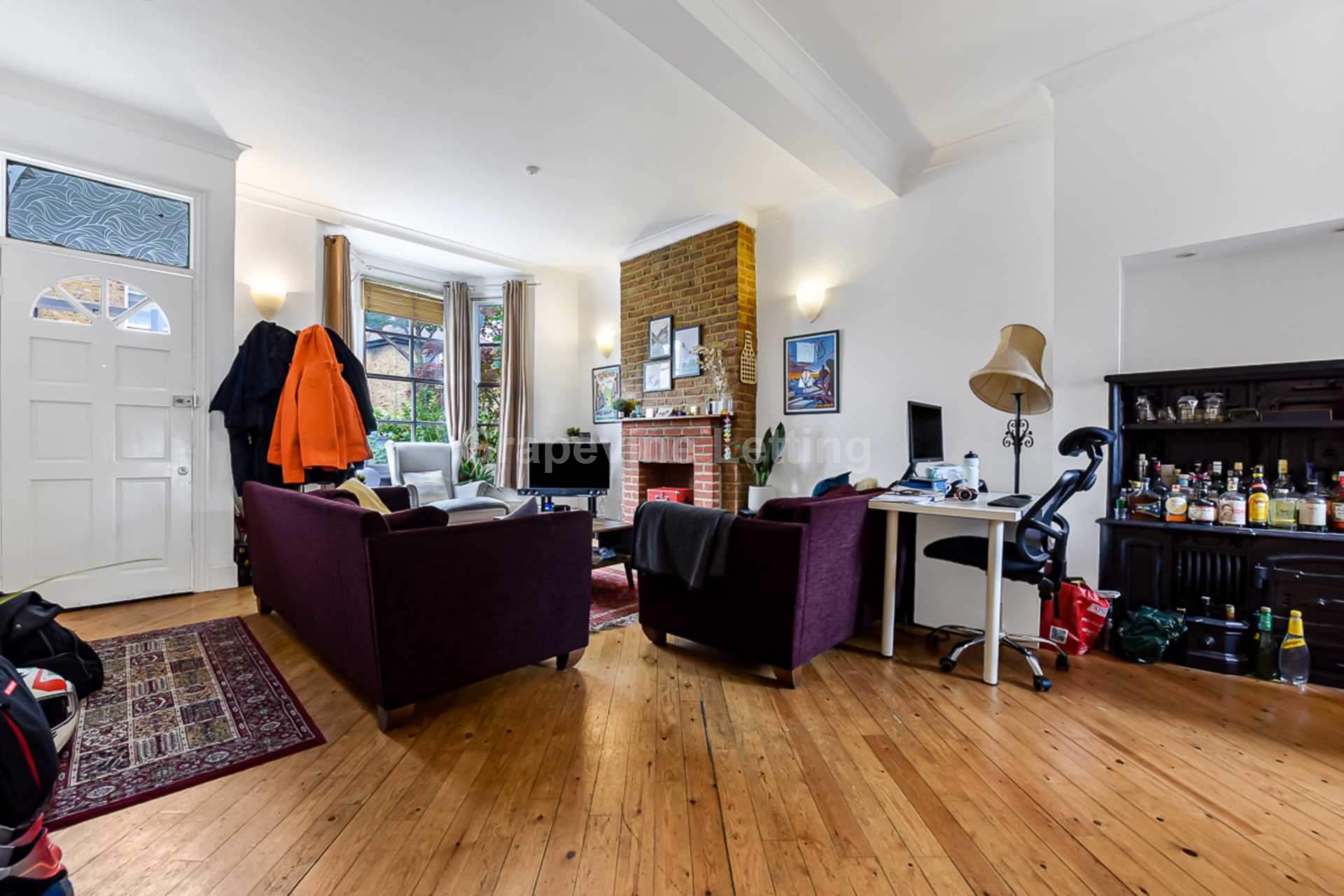 4 bed House (unspecified) for rent in London. From Grapevine Residential Lettings 4 bed House (unspecified) for rent in London. From Grapevine Residential Lettings