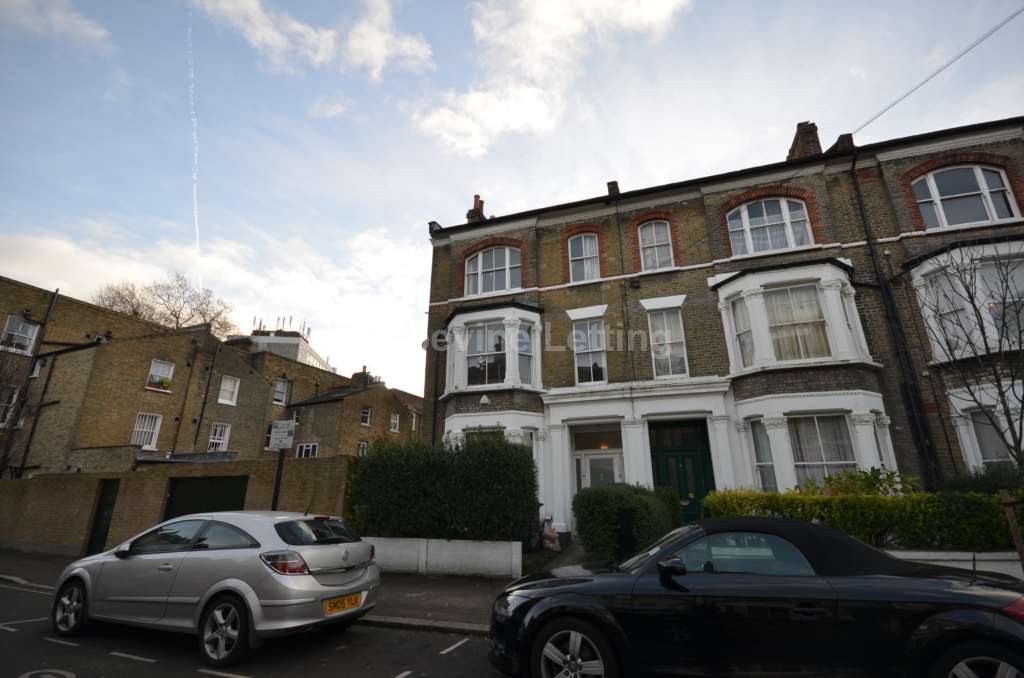 4 bed 1st Floor Flat for rent in London. From Grapevine Residential Lettings 4 bed 1st Floor Flat for rent in London. From Grapevine Residential Lettings
