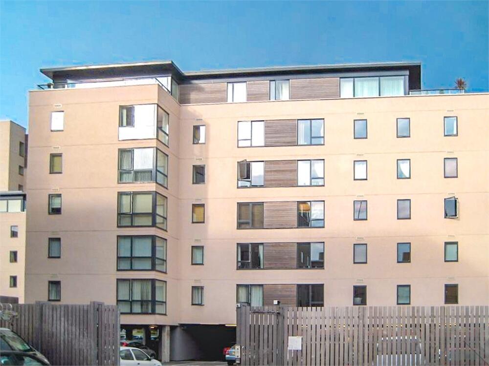 2 bed Apartment for rent in Cardiff. From SquareFoot Estate Agents Ltd - Cardiff