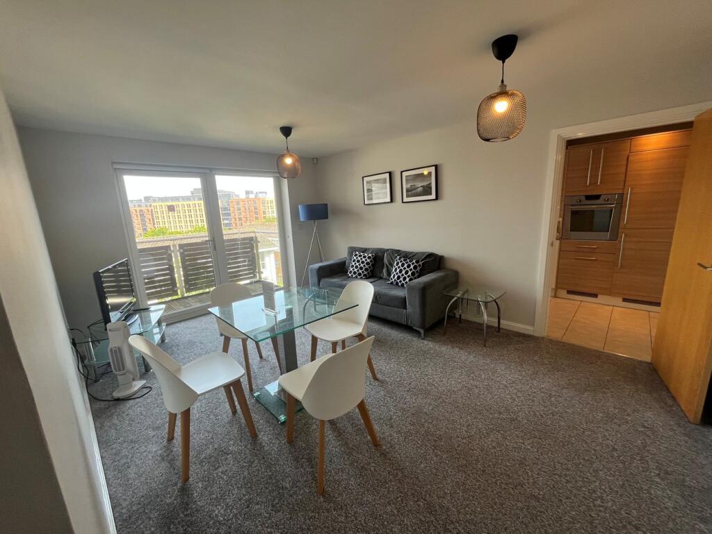 2 bed Apartment for rent in Cardiff. From SquareFoot Estate Agents Ltd - Cardiff