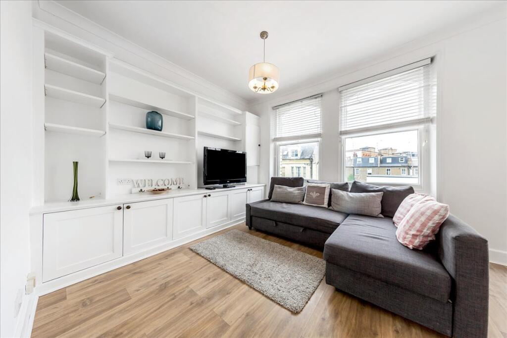 2 bed Apartment for rent in London. From Lawson Rutter