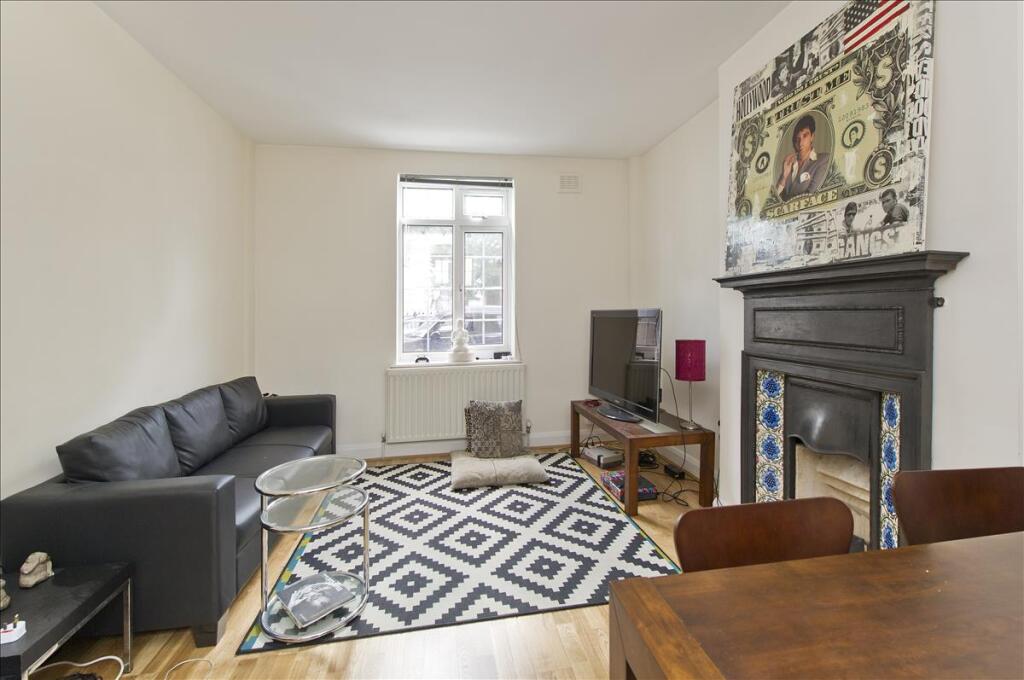2 bed Apartment for rent in London. From Lawson Rutter
