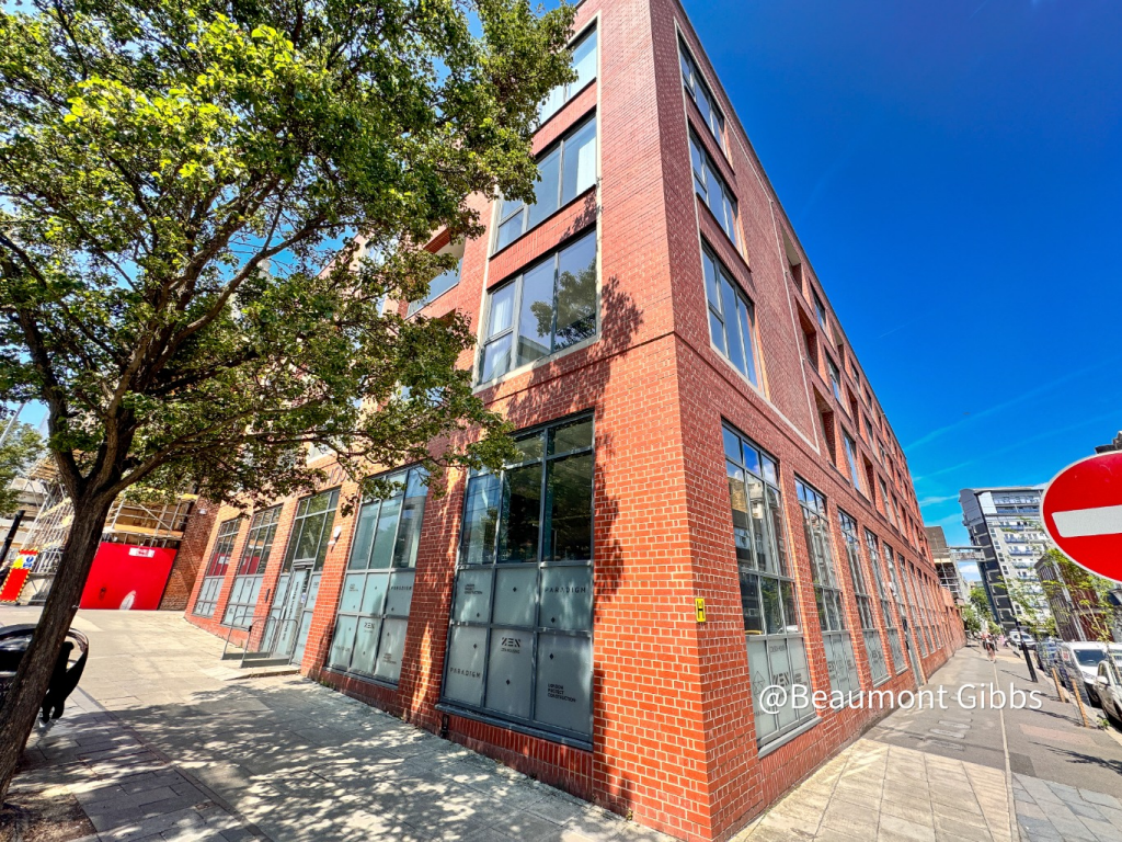 2 bed 1st Floor Flat for rent in Woolwich. From Beaumont Gibbs - Plumstead