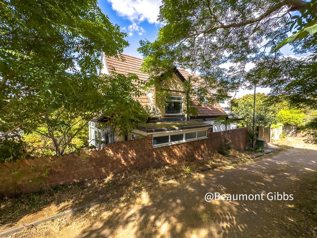4 bed Detached for rent in Woolwich. From Beaumont Gibbs - Plumstead