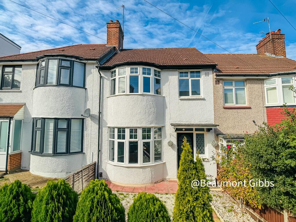 3 bed Mid Terraced House for rent in Woolwich. From Beaumont Gibbs - Plumstead 3 bed Mid Terraced House for rent in Woolwich. From Beaumont Gibbs - Plumstead