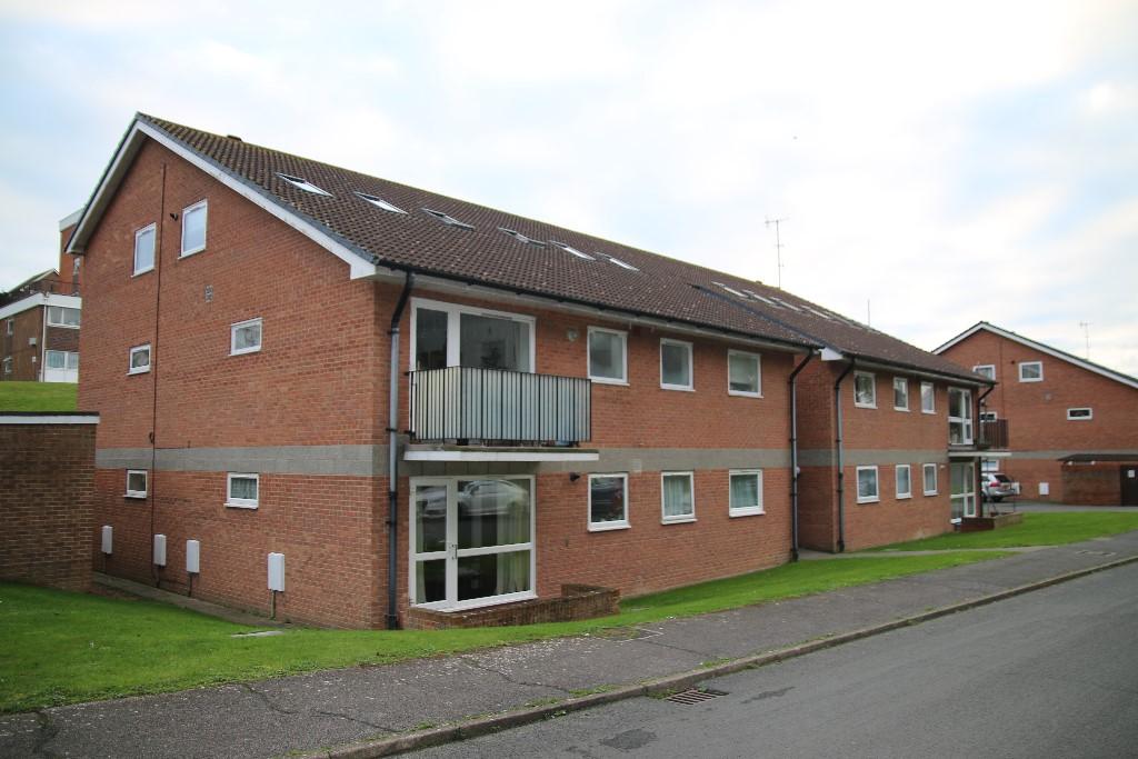 2 bed 1st Floor Flat for rent in Bishopstone. From Luke Harris Residential - Seaford