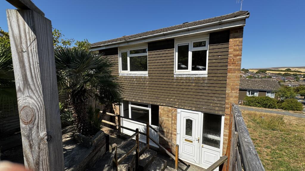 3 bed End of Terrace for rent in Newhaven. From Luke Harris Residential - Seaford 3 bed End of Terrace for rent in Newhaven. From Luke Harris Residential - Seaford