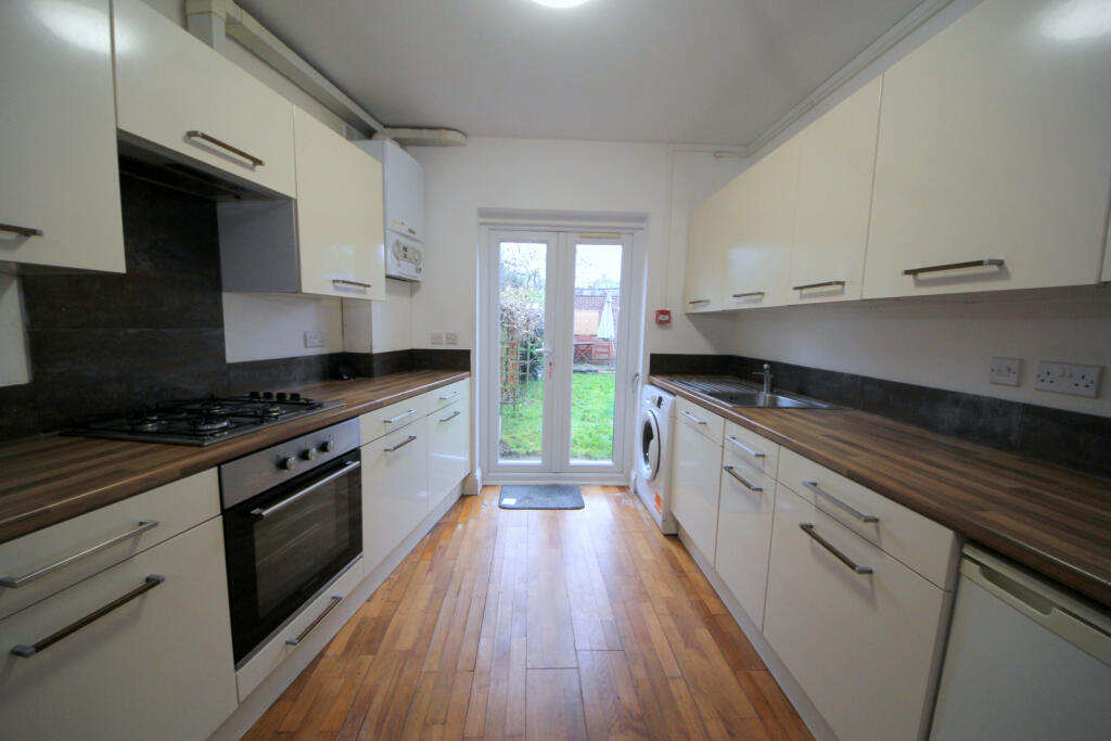 5 bed Mid Terraced House for rent in Edmonton. From Addison Townends