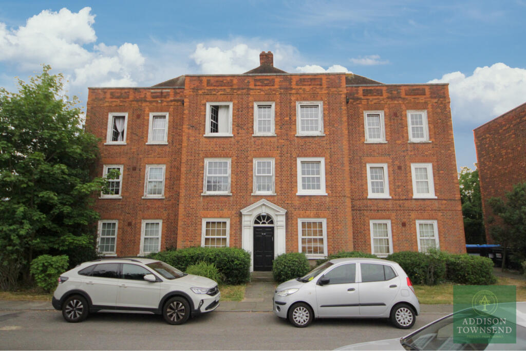 2 bed 1st Floor Flat for rent in Edmonton. From Addison Townsend - Southgate