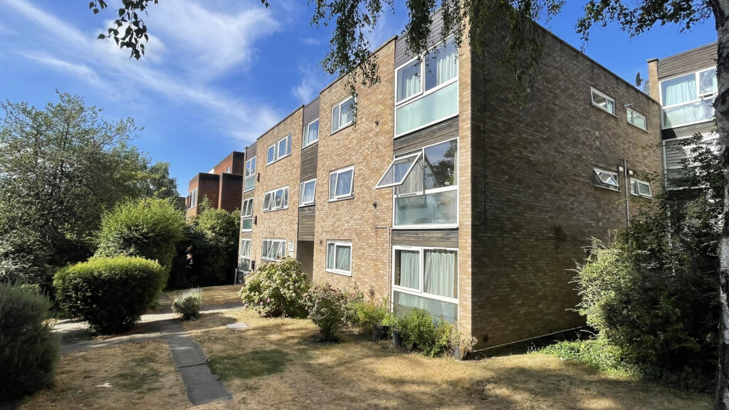 2 bed 1st Floor Flat for rent in Barnet. From Addison Townsend - Southgate 2 bed 1st Floor Flat for rent in Barnet. From Addison Townsend - Southgate