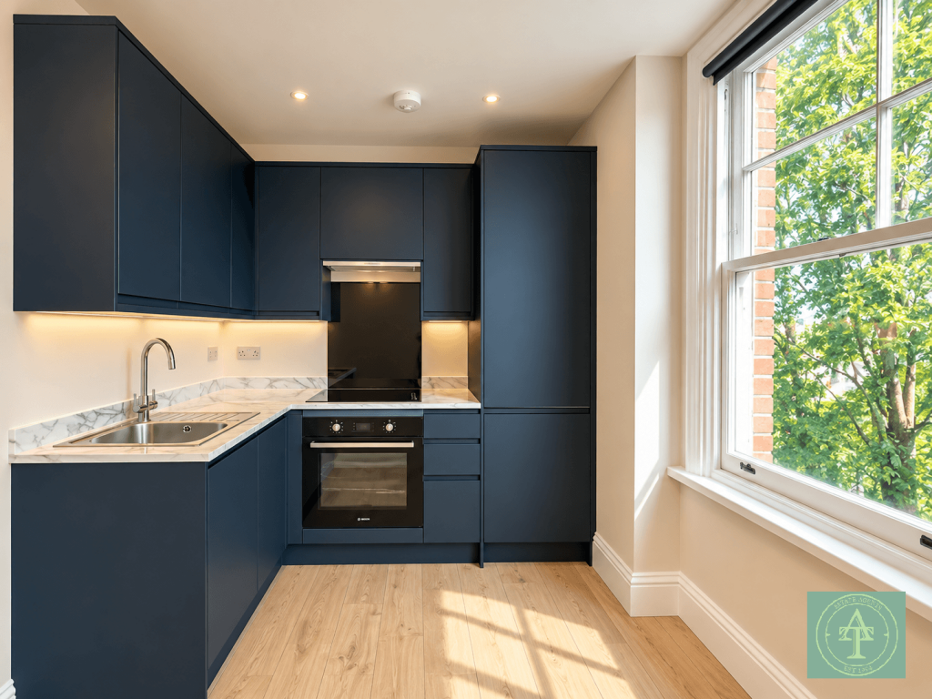 1 bed 1st Floor Flat for rent in Southgate. From Addison Townsend - Southgate