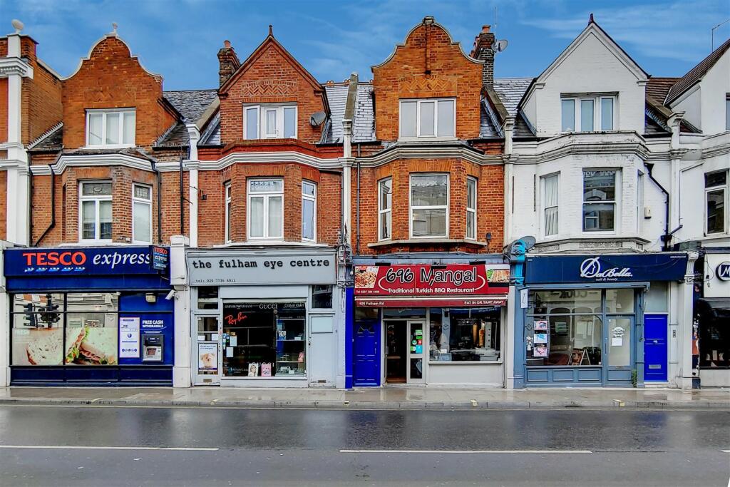 4 bed 1st Floor Flat for rent in London. From LDB - London