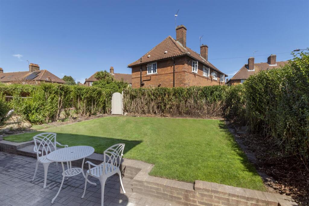 3 bed Semi Detached for rent in London. From LDB - London 3 bed Semi Detached for rent in London. From LDB - London