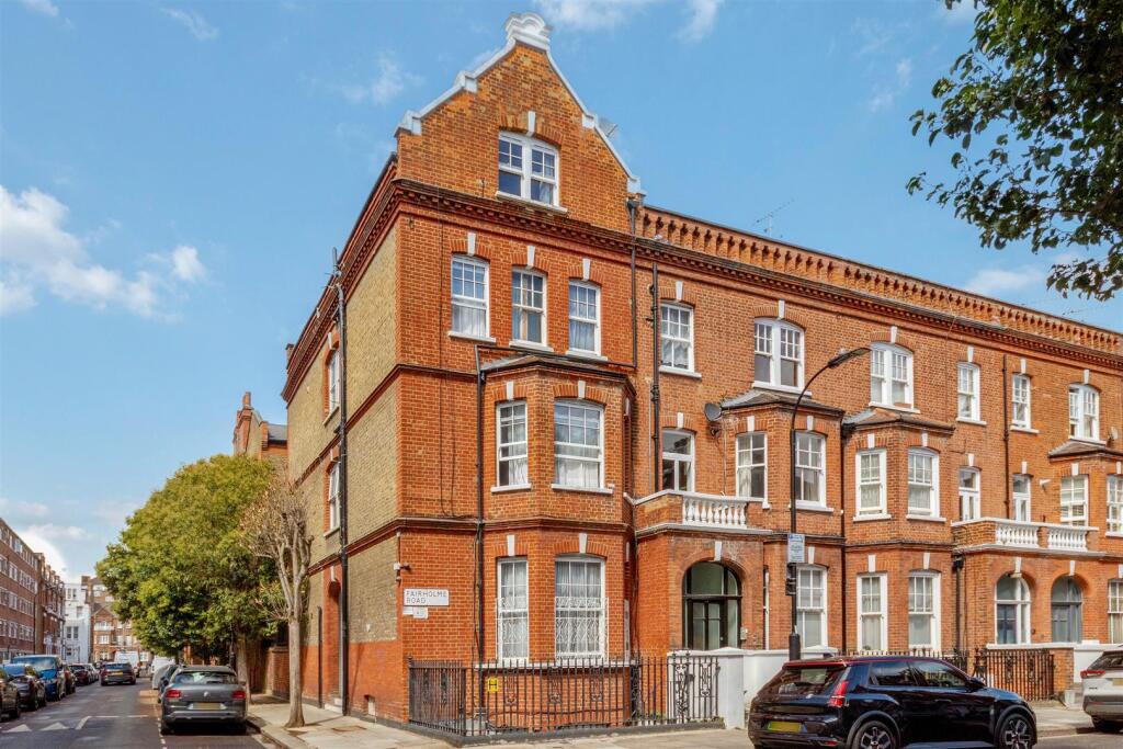 1 bed 1st Floor Flat for rent in London. From LDB - London