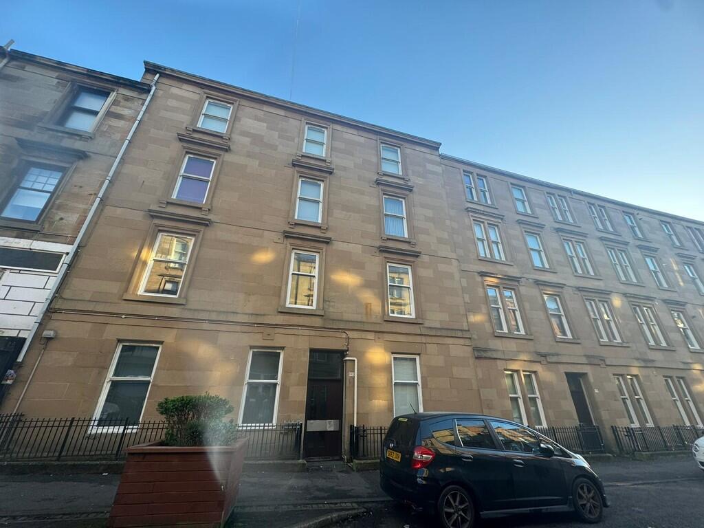 2 bed 1st Floor Flat for rent in Glasgow. From 1-4-Sale - Glasgow