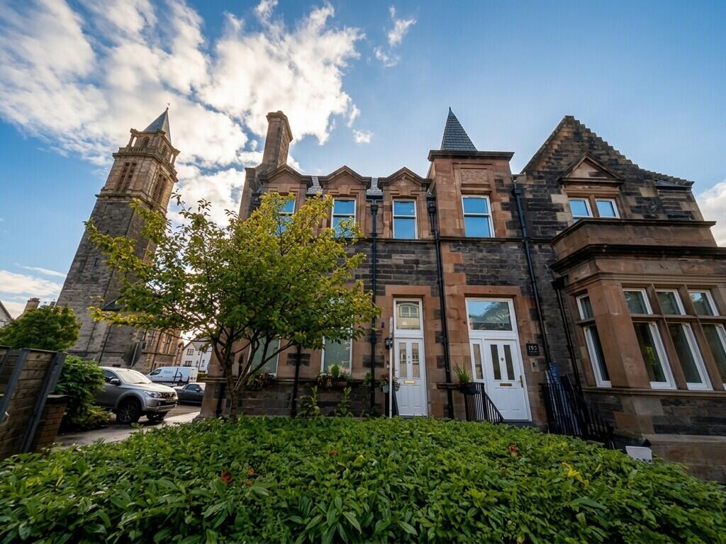 3 bed Town House for rent in Paisley. From 1-4-Sale - Glasgow 3 bed Town House for rent in Paisley. From 1-4-Sale - Glasgow