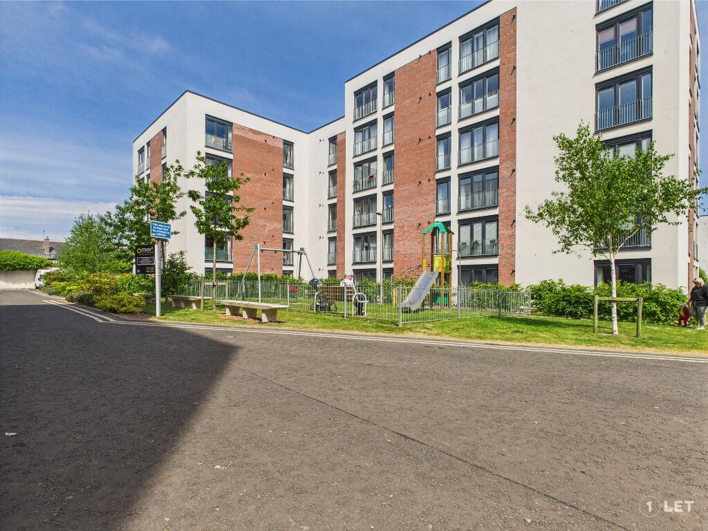 3 bed 1st Floor Flat for rent in Edinburgh. From 1LET - Edinburgh