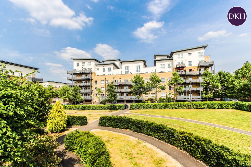 2 bed Apartment for rent in Watford. From Dey King and Haria Estate Agents - Watford