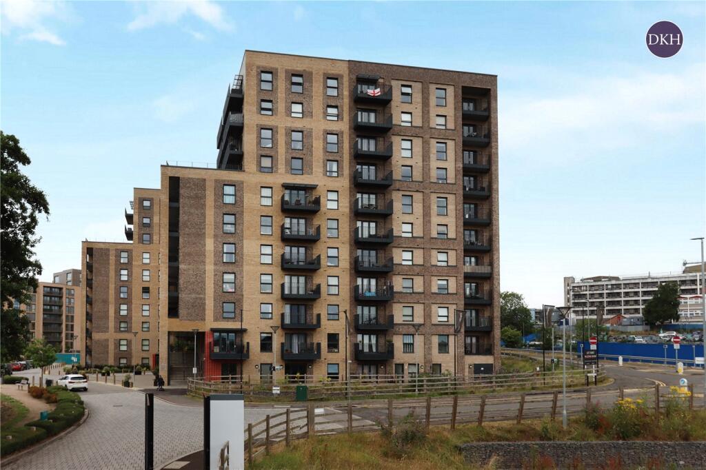 1 bed Apartment for rent in Watford. From Dey King and Haria Estate Agents - Watford