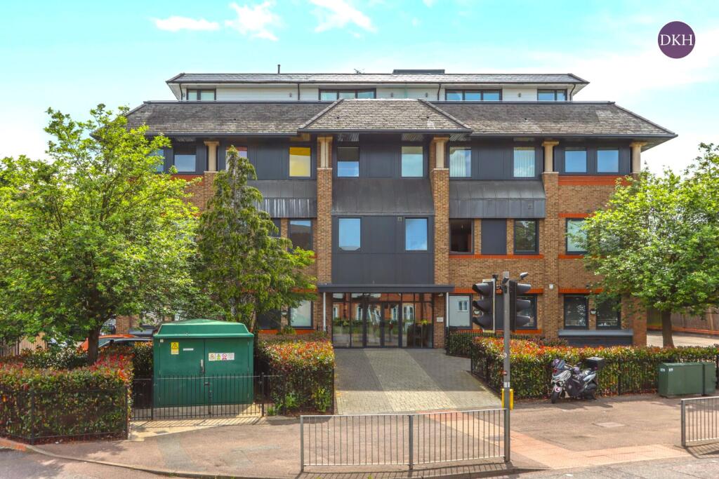 2 bed Apartment for rent in Bushey. From Dey King and Haria Estate Agents - Watford