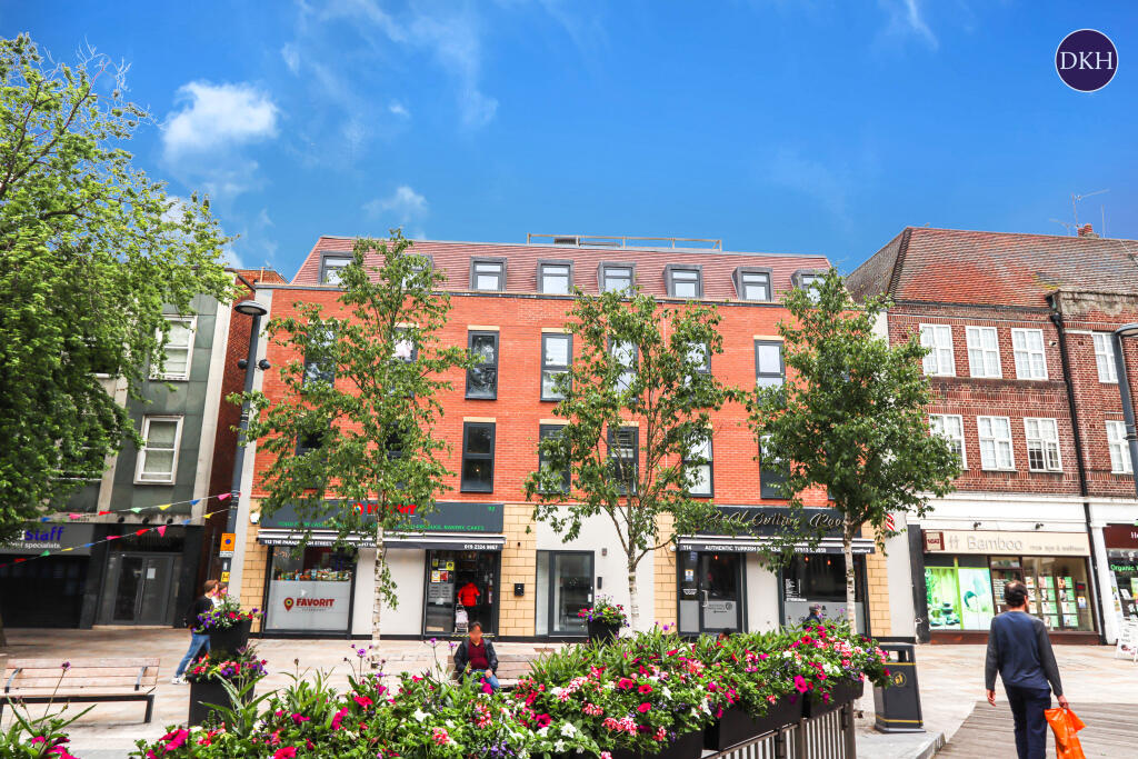 2 bed Apartment for rent in Watford. From Dey King and Haria Estate Agents - Watford