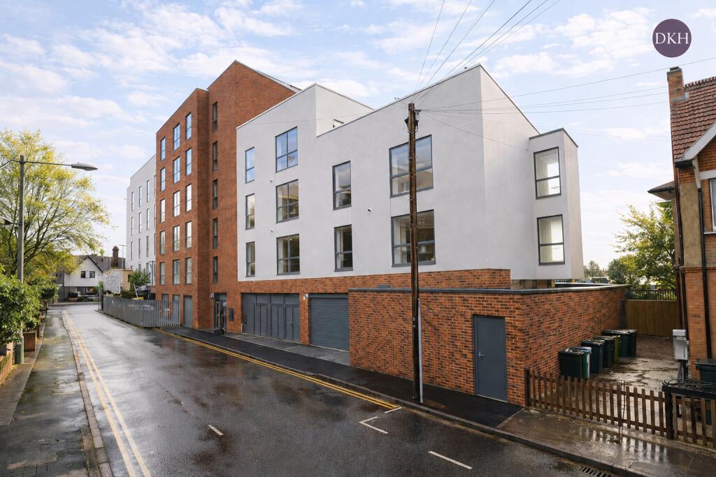 1 bed Apartment for rent in Watford. From Dey King and Haria Estate Agents - Watford 1 bed Apartment for rent in Watford. From Dey King and Haria Estate Agents - Watford