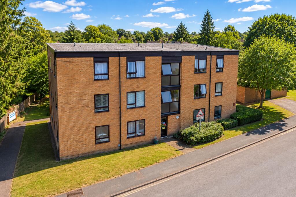 2 bed Apartment for rent in Watford. From Dey King and Haria Estate Agents - Watford 2 bed Apartment for rent in Watford. From Dey King and Haria Estate Agents - Watford