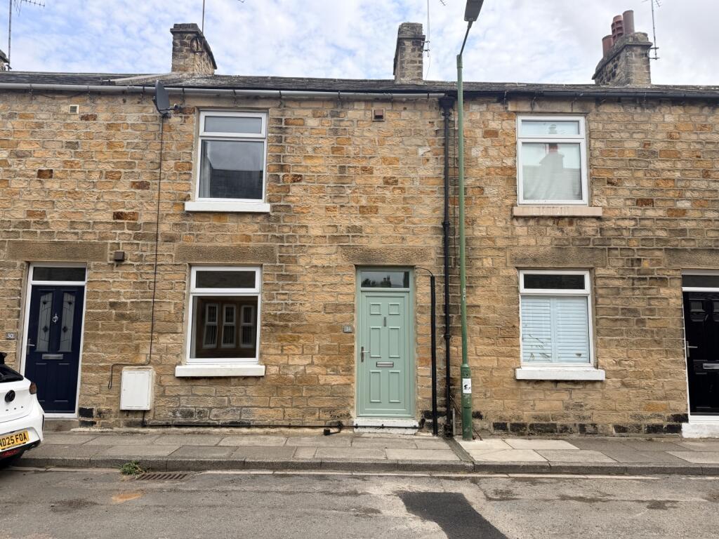 2 bed Mid Terraced House for rent in Barnard Castle. From Addisons Chartered Surveyors - Barnard Castle