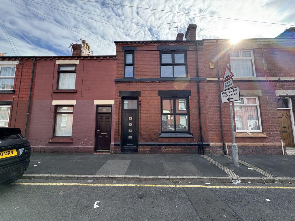 3 bed Mid Terraced House for rent in St Helens. From Addisons Estate and Letting Agent - Wigan