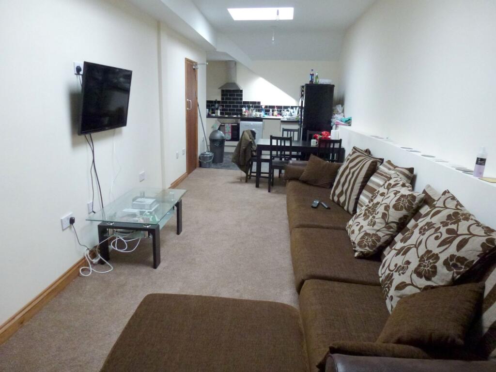 5 bed 1st Floor Flat for rent in Cardiff. From 2 Let 2 - Cardiff 5 bed 1st Floor Flat for rent in Cardiff. From 2 Let 2 - Cardiff