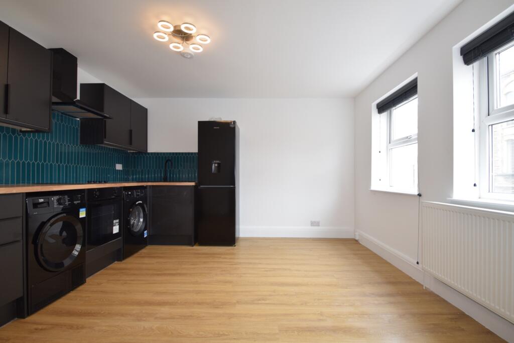 2 bed 1st Floor Flat for rent in Cardiff. From 2 Let 2 - Cardiff 2 bed 1st Floor Flat for rent in Cardiff. From 2 Let 2 - Cardiff