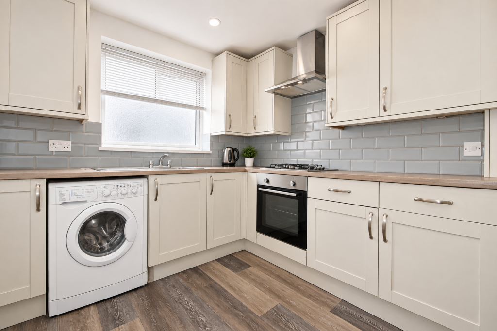 2 bed 1st Floor Flat for rent in Cardiff. From 2 Let 2 - Cardiff 2 bed 1st Floor Flat for rent in Cardiff. From 2 Let 2 - Cardiff