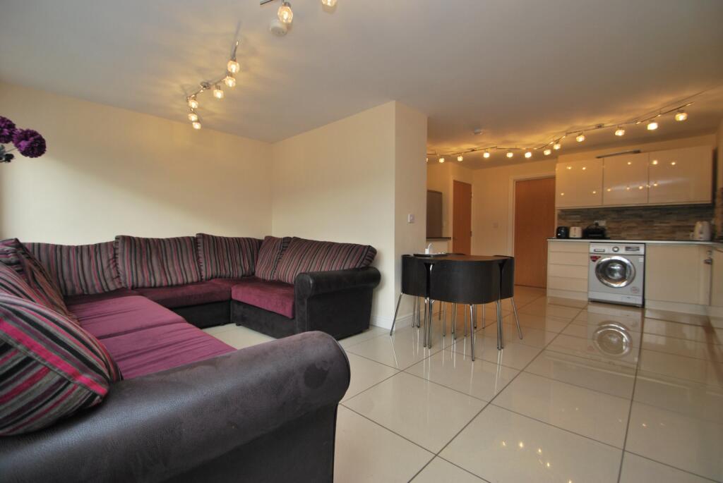 7 bed Detached for rent in Cardiff. From 2 Let 2 - Cardiff 7 bed Detached for rent in Cardiff. From 2 Let 2 - Cardiff