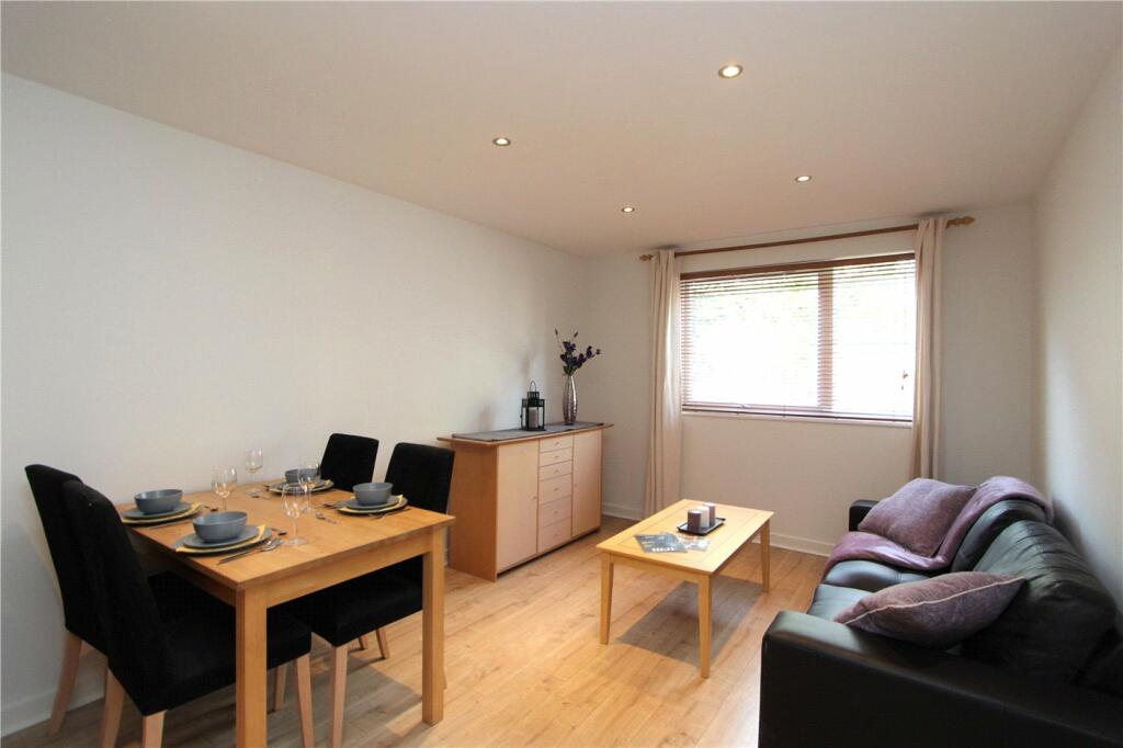 2 bed Apartment for rent in London. From Winkworth - Ealing and Acton