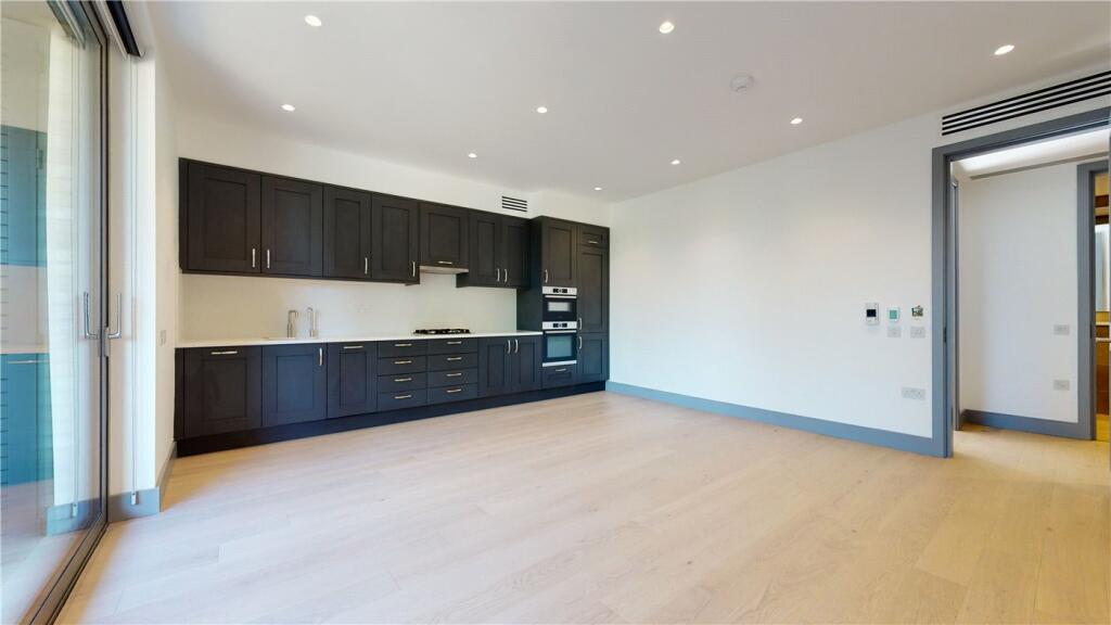 2 bed Apartment for rent in Greenford. From Winkworth - Ealing and Acton