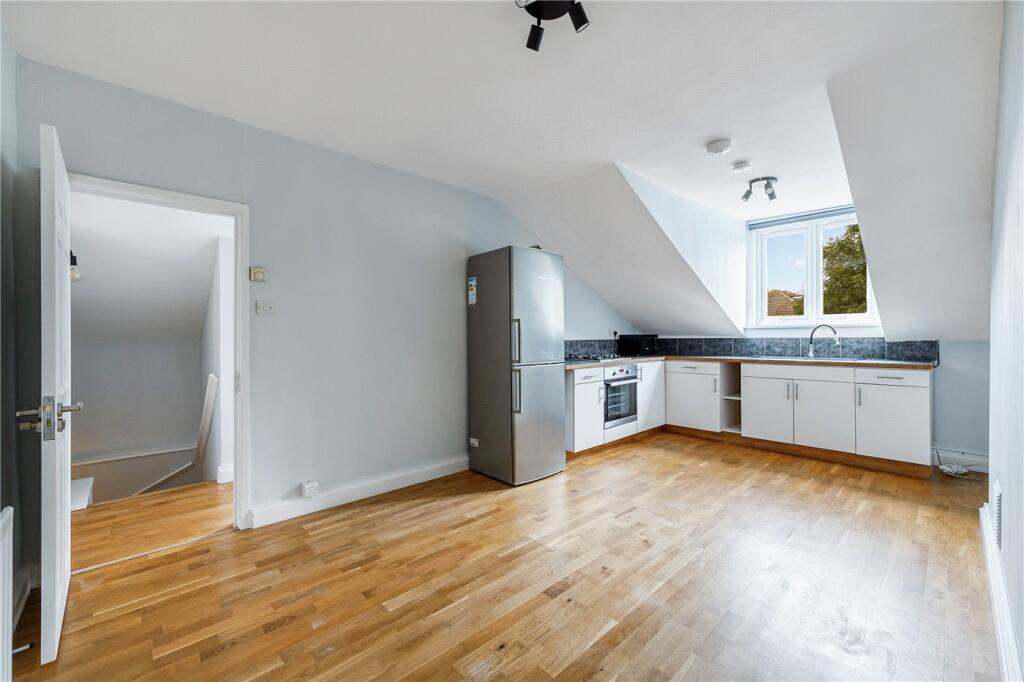 2 bed Apartment for rent in Acton. From Winkworth - Ealing & Acton 2 bed Apartment for rent in Acton. From Winkworth - Ealing & Acton