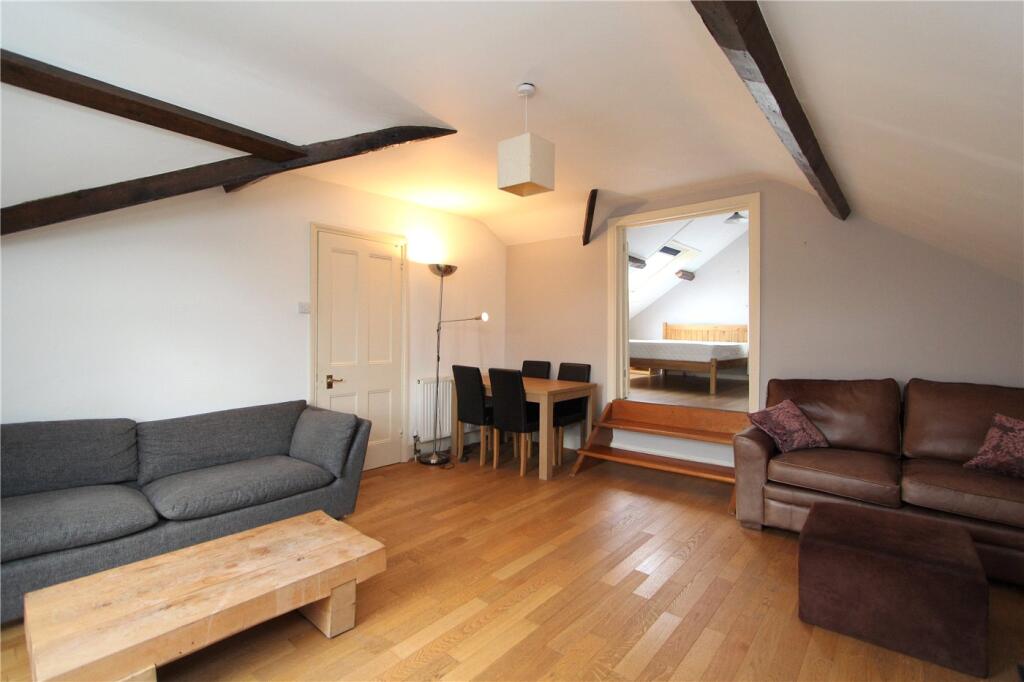 2 bed Apartment for rent in Acton. From Winkworth - Ealing & Acton