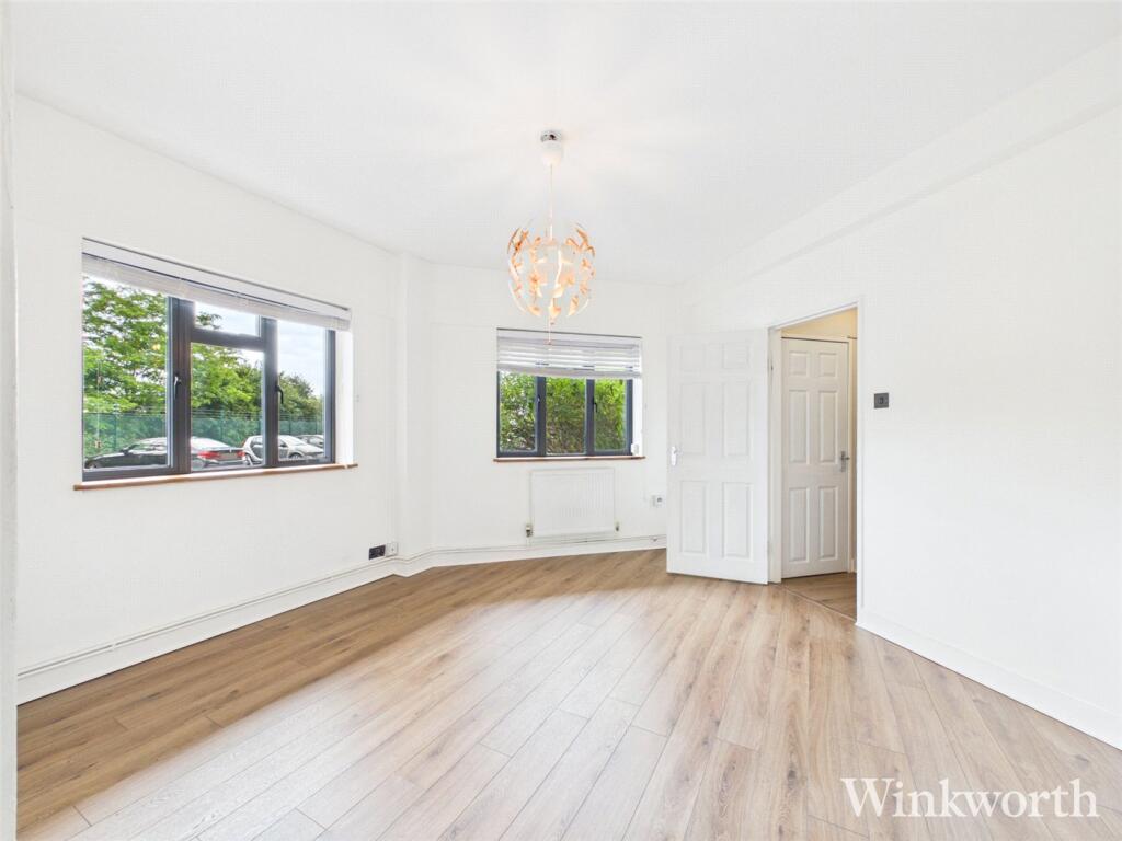 2 bed Apartment for rent in Acton. From Winkworth - Ealing & Acton