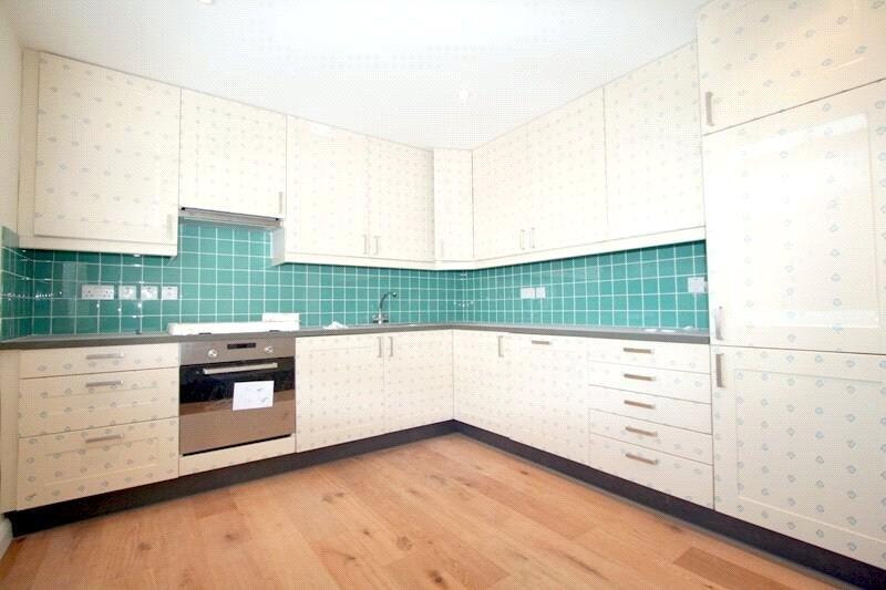 2 bed Apartment for rent in Acton. From Winkworth - Ealing & Acton